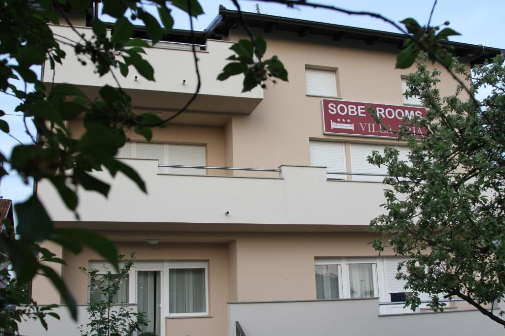 Rooms Villa Aria Sesvete Exterior foto